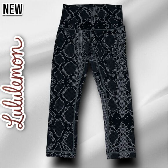Preowned Lululemon Wunder Under Crop (Hi-Rise) Full-On Luon Snake Slate Deep 6 - Picture 3 of 8